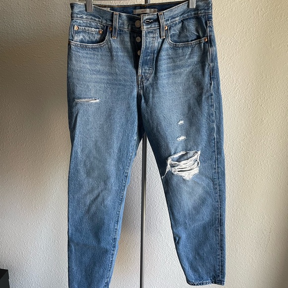 Levi’s Wedgie Jeans - Picture 4 of 8